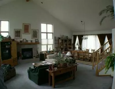459 Mesa Dr, Eagle, CO 81631 photo 2