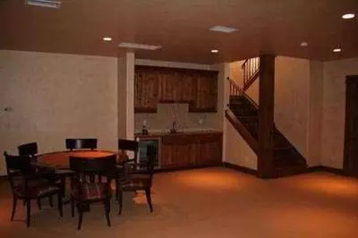 20 Eagle River Rd, Edwards, CO 81632 photo 2