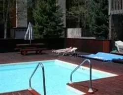 993 Lions Ridge Loop #413, Vail, CO 81657 photo 5