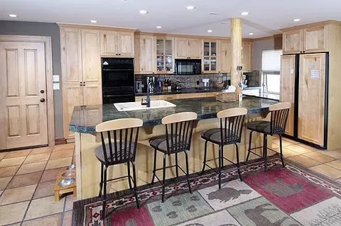 742 Sandy Ln #B, Vail, CO 81657 photo 3