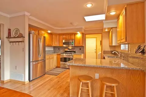 1267 Mesa Dr, Eagle, CO 81631 photo 1