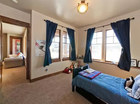 133 Harrier Cir, Eagle, CO 81631 photo 17