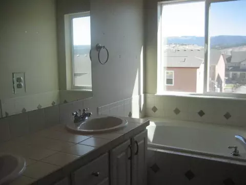 251 Longview Ave, Eagle, CO 81631 photo 5