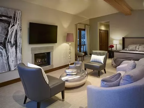 486 Forest Rd #B, Vail, CO 81657 photo 9