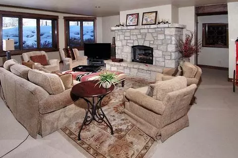 203 Eagle River Rd, Edwards, CO 81632 photo 6
