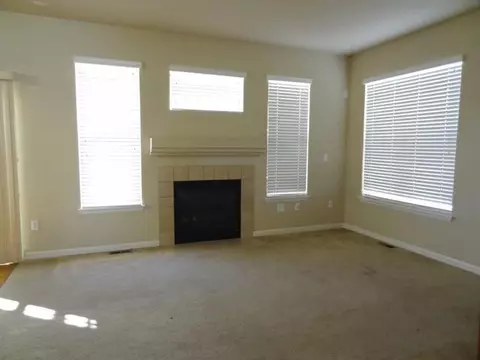 261 Longview Ave, Eagle, CO 81631 photo 2