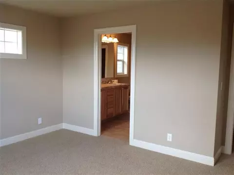 44 Wolf Creek Dr, Gypsum, CO 81637 photo 4