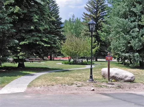 103 Willow Pl #301, Vail, CO 81657 photo 8