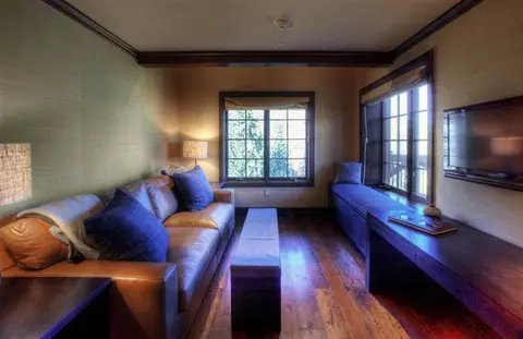 434 S Frontage Rd E #401, Vail, CO 81657 photo 4