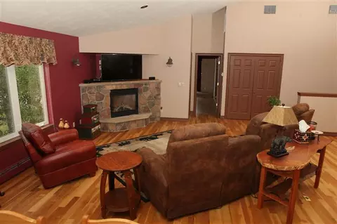 1431 Mesa Dr, Eagle, CO 81631 photo 8