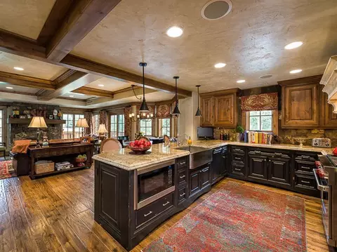 74 Willow Rd #305, Vail, CO 81657 photo 3