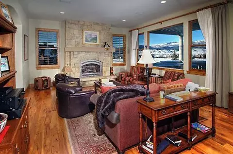 11 Haystacker Dr, Eagle, CO 81631 photo 2