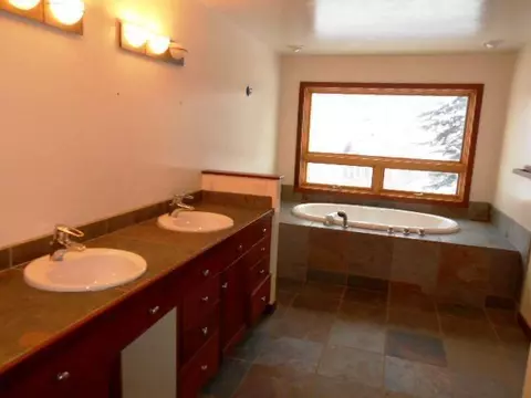 734 Eagle Dr #B, Eagle-vail, CO 81620 photo 9