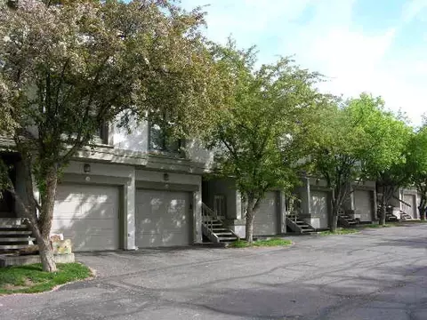 931 Singletree Rd #14, Edwards, CO 81632 photo 2