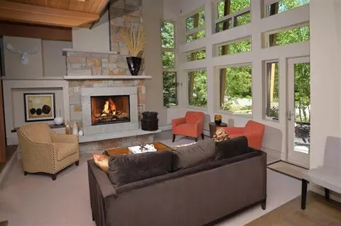 4367 Streamside Cir Apt E, Vail, CO 81657 photo 2