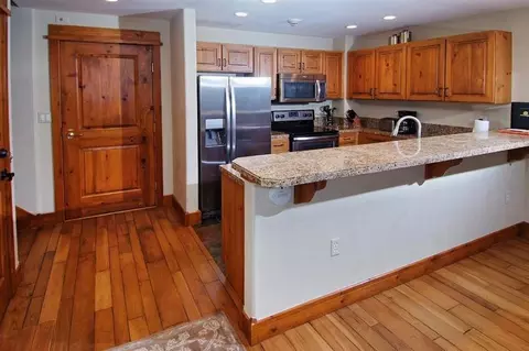30 Cresta Rd #302, Edwards, CO 81632 photo 2