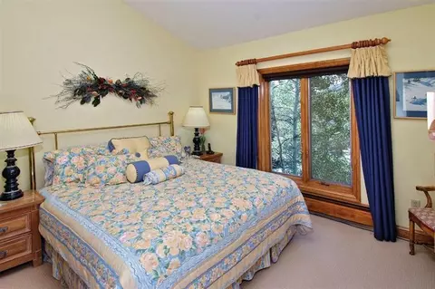 748 Potato Patch Dr #B, Vail, CO 81657 photo 5