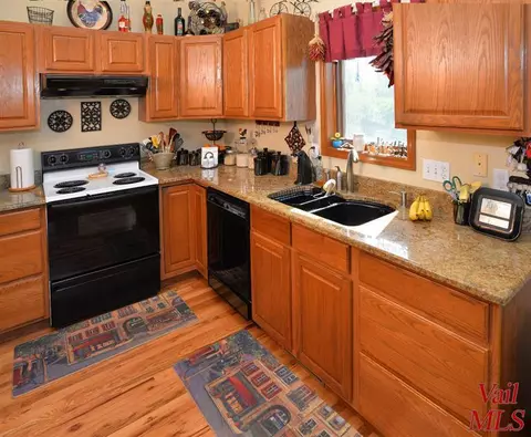 121 Ring Nck, Eagle, CO 81631 photo 7