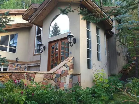 716 Forest Rd #B, Vail, CO 81657 photo 3