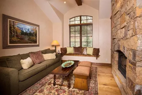 692 Cresta Rd, Edwards, CO 81632 photo 6