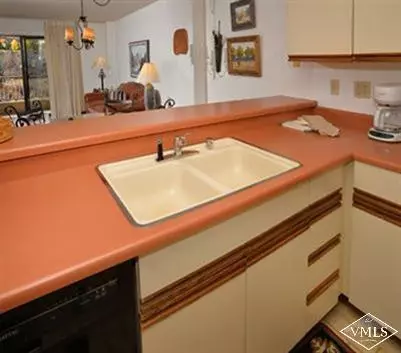 137 Benchmark Rd #419, Avon, CO 81620 photo 8