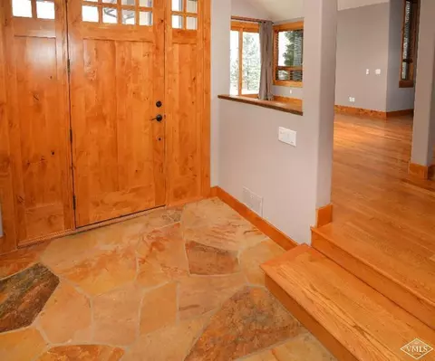 61 Snaffle Rd, Edwards, CO 81632 photo 2