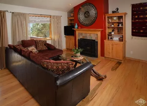 592 Mesa Dr, Eagle, CO 81631 photo 3