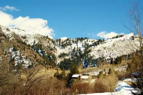 882 Eagle Dr, Avon, CO 81620 photo 6