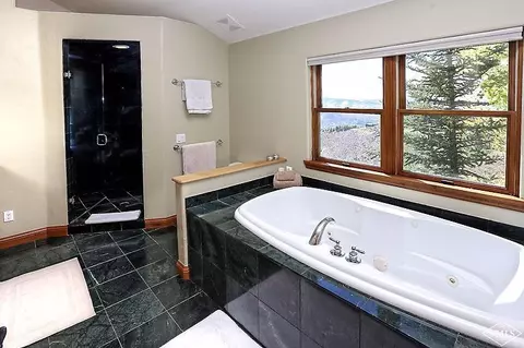 197 Rockledge Rd, Vail, CO 81657 photo 9