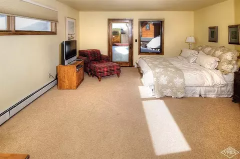 4946 Juniper Ln #B, Vail, CO 81657 photo 11