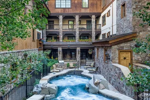 74 Willow Rd #106, Vail, CO 81657 photo 15