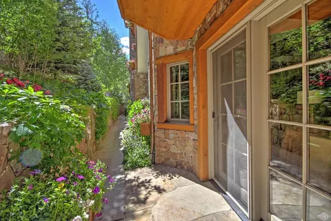74 Willow Rd #106, Vail, CO 81657 photo 20