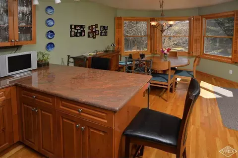 44 Pheasant Ct, Avon, CO 81620 photo 6