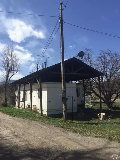 409 Brooks Ln, Eagle, CO 81631 photo 5
