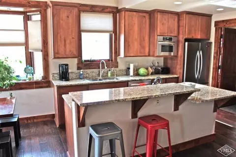 250 Hackamore Rd, Edwards, CO 81632 photo 3
