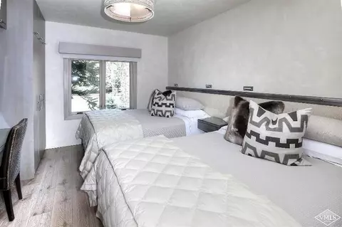 62 E Meadow Dr #204, Vail, CO 81657 photo 9