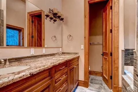 3996 Lupine Dr #B, Vail, CO 81657 photo 16