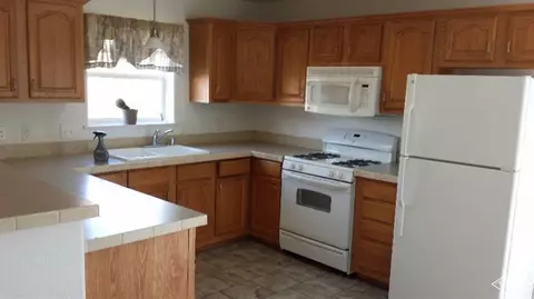 110 Brook Trout Loop, Gypsum, CO 81637 photo 3