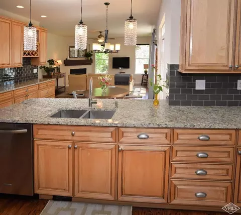 1048 Sylvan Lake Rd, Eagle, CO 81631 photo 15