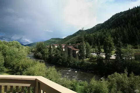 300 Hurd Ln #E202, Avon, CO 81620 photo 5