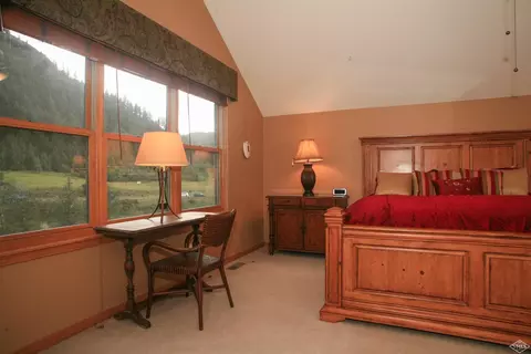 300 Hurd Ln #E202, Avon, CO 81620 photo 9
