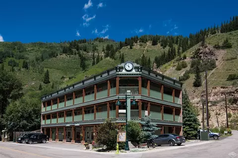 356 Eagle St, Red Cliff, CO 81649 photo 4