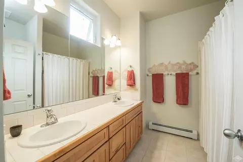 4 Macdonald St, Eagle, CO 81631 photo 12