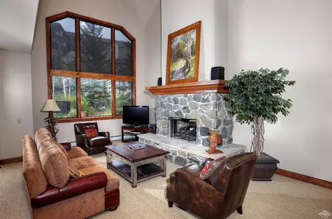 29 Highlands Ln #4, Beaver Creek, CO 81620 photo 6