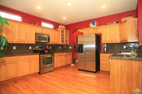 82 Longview Ave, Eagle, CO 81631 photo 2