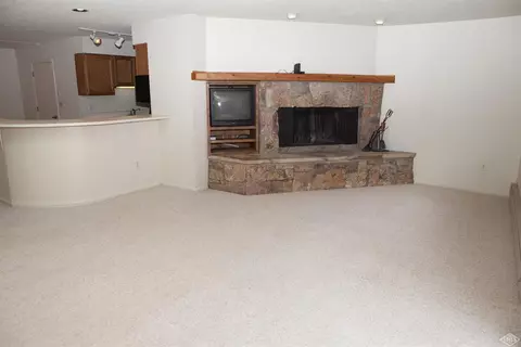 3910 Fall Line Dr #19, Vail, CO 81657 photo 4