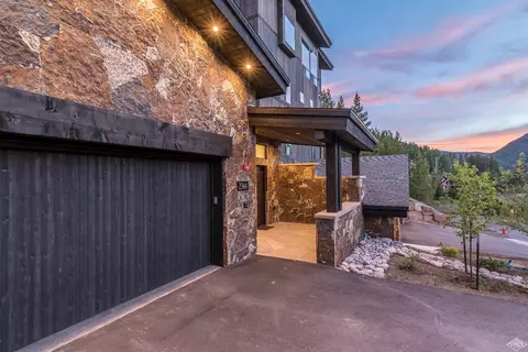 2744 Snowberry Ln, Vail, CO 81657 photo 2
