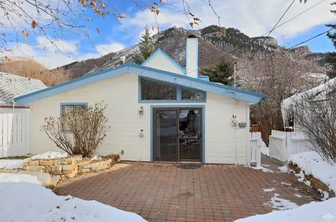 335 Pine St, Minturn, CO 81645 photo 9