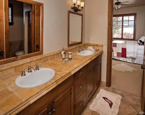 249 Harvester Ct, Eagle, CO 81631 photo 8