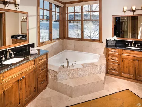 249 Harvester Ct, Eagle, CO 81631 photo 11